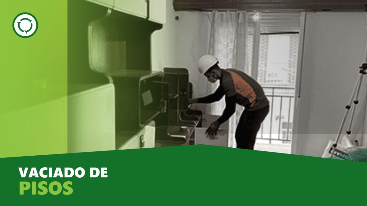 Vaciado de pisos en Madrid — desmontaje, carga y certificado de reciclaje