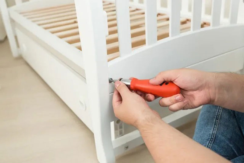 desarmar muebles usados